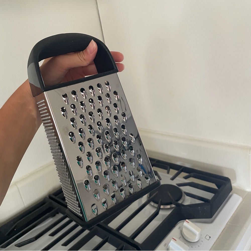 Box Grater with Black Handle - Stainless Steel